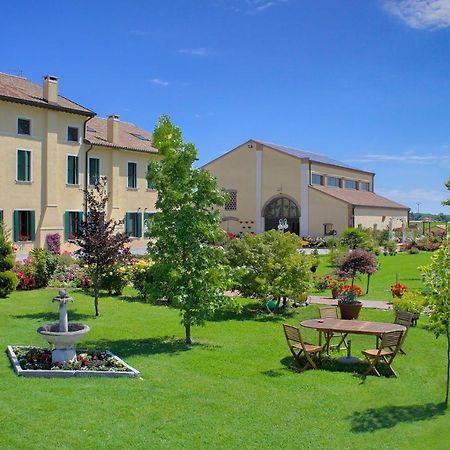 Millefiori La Corte Delle Rose Rovigo Exteriér fotografie